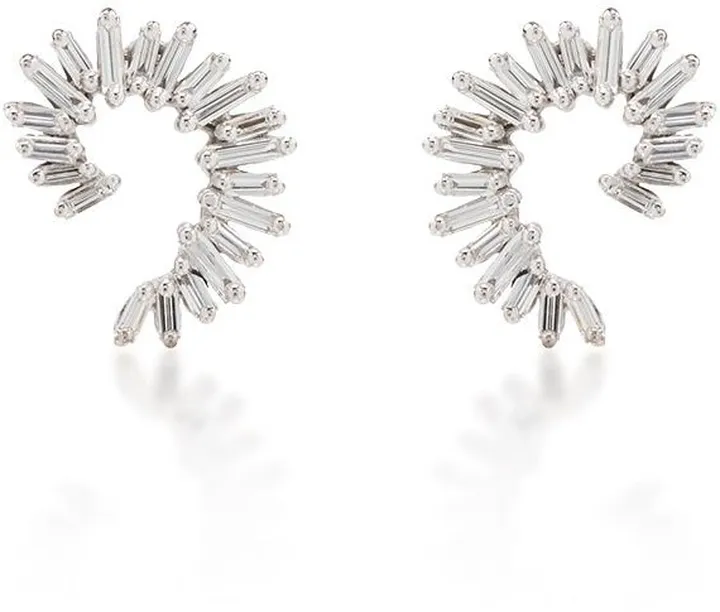 18kt White Gold Diamond Baguette Spiral Earrings