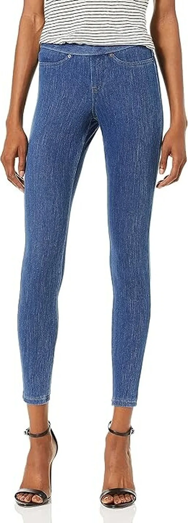 HUE Women's Solid Color Original Jeanz Denim Legging (Medium Wash) Women's Casual Pants