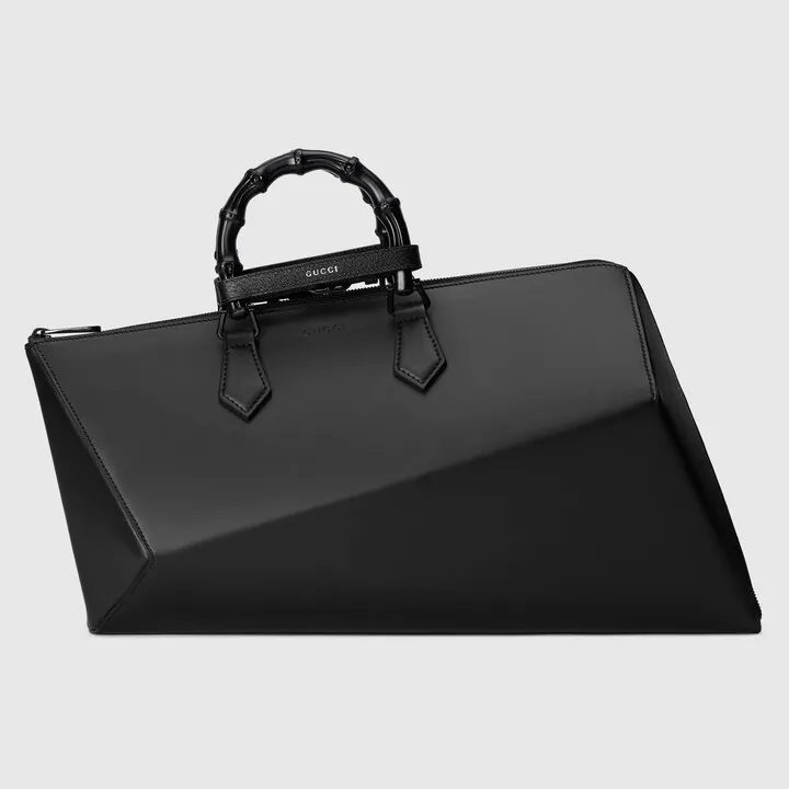 Polygon-shaped duffle bag