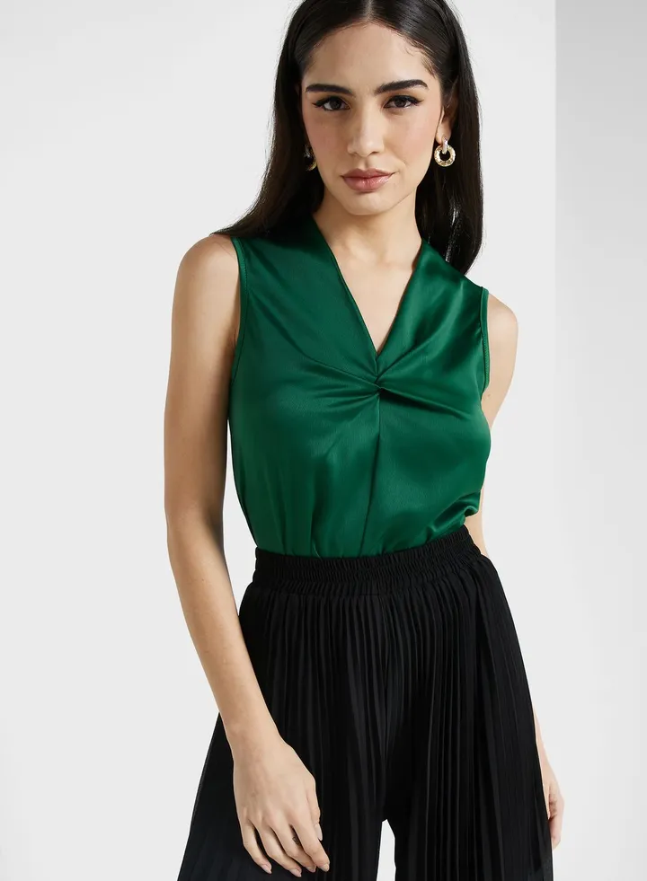Sleeveless Top