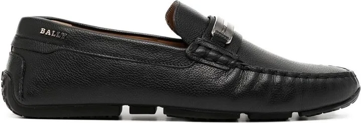 Logo-Plaque Round-Toe Loafers