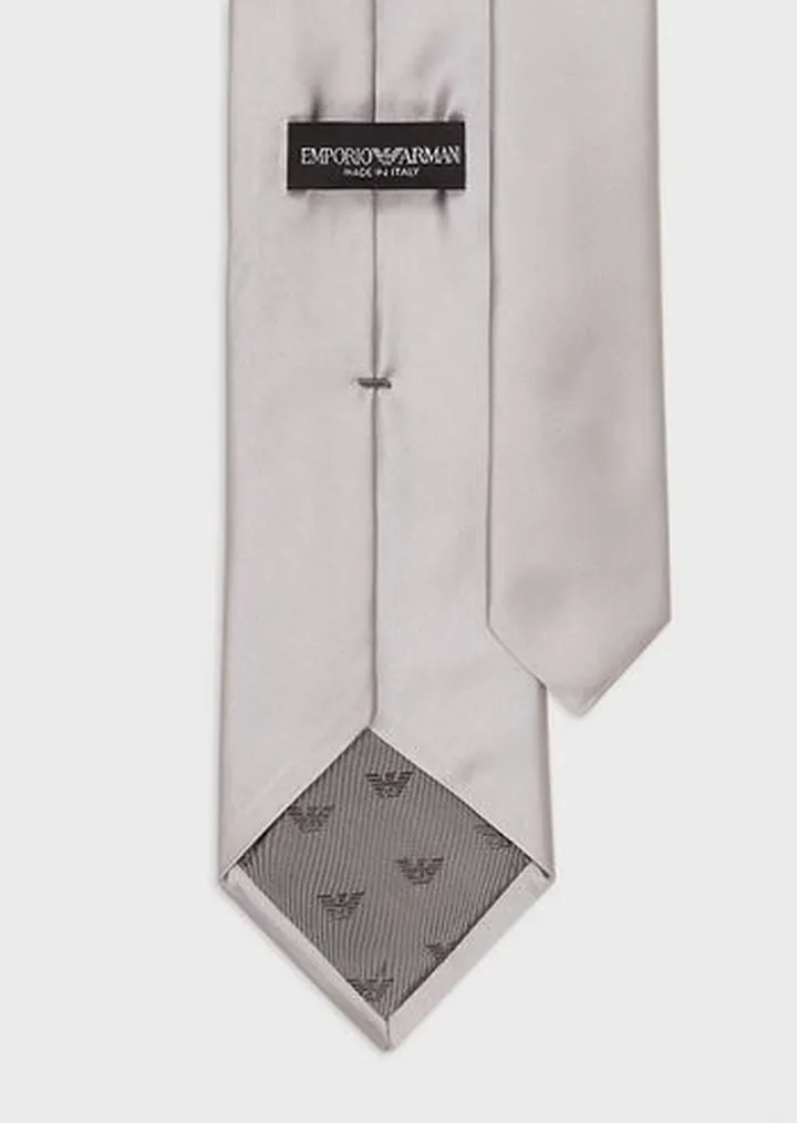 Pure silk tie