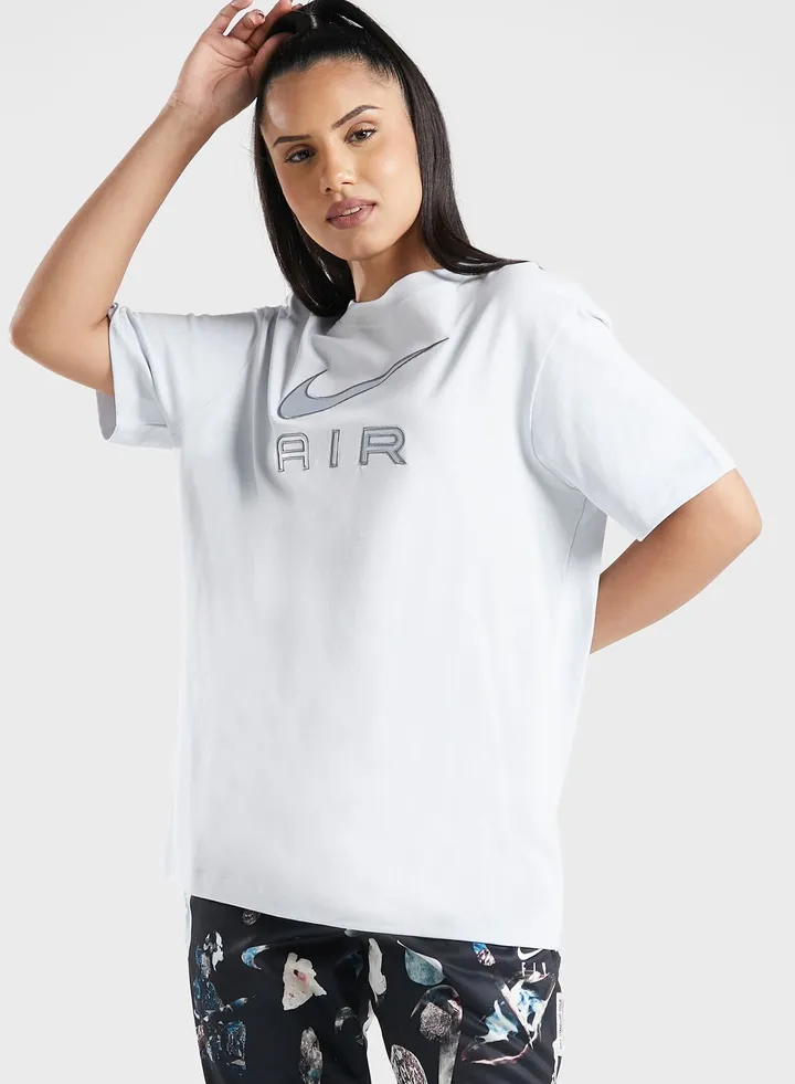 Nsw Air Boyfriend T-Shirt