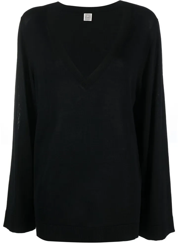 V-neck knitted jumper