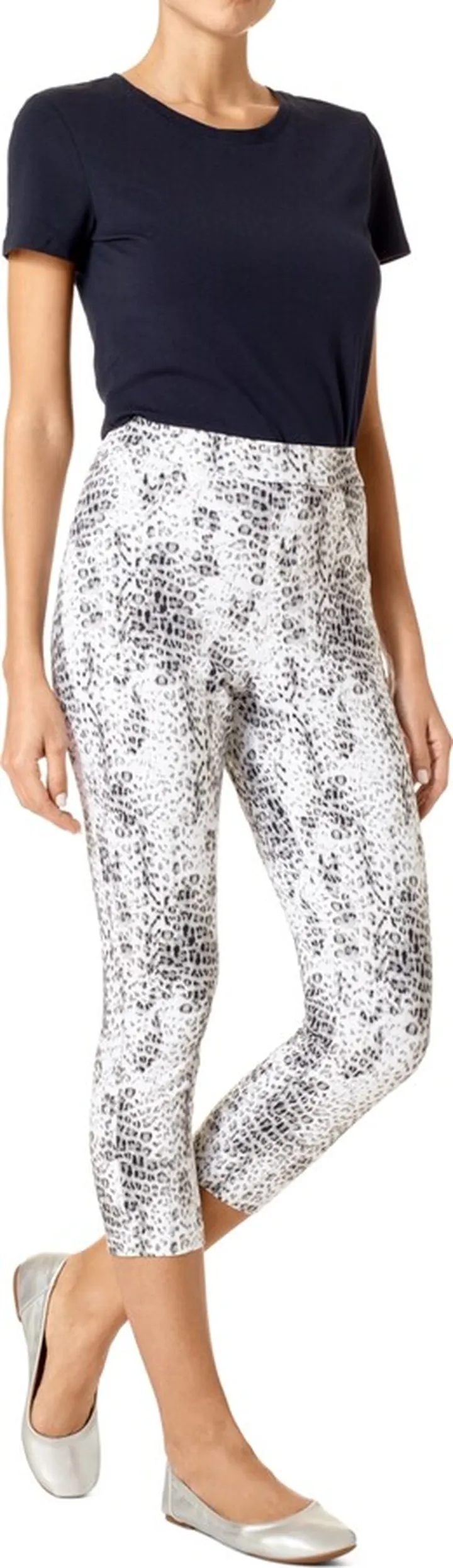 Hue Women's High-Rise Baby Leopard Denim Capri Leggings