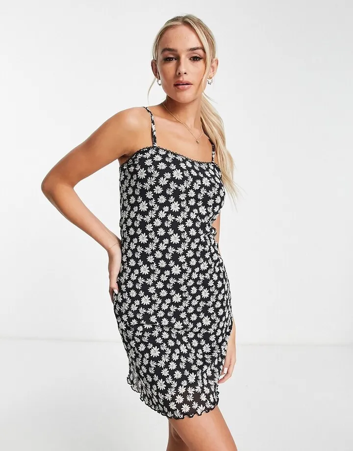 New Look strappy mini dress in daisy print