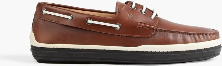 Leather boat shoes