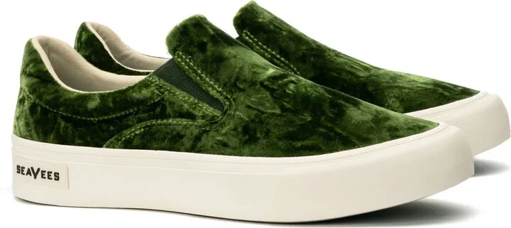 Hawthorne Embroidered Slip-On Shoe