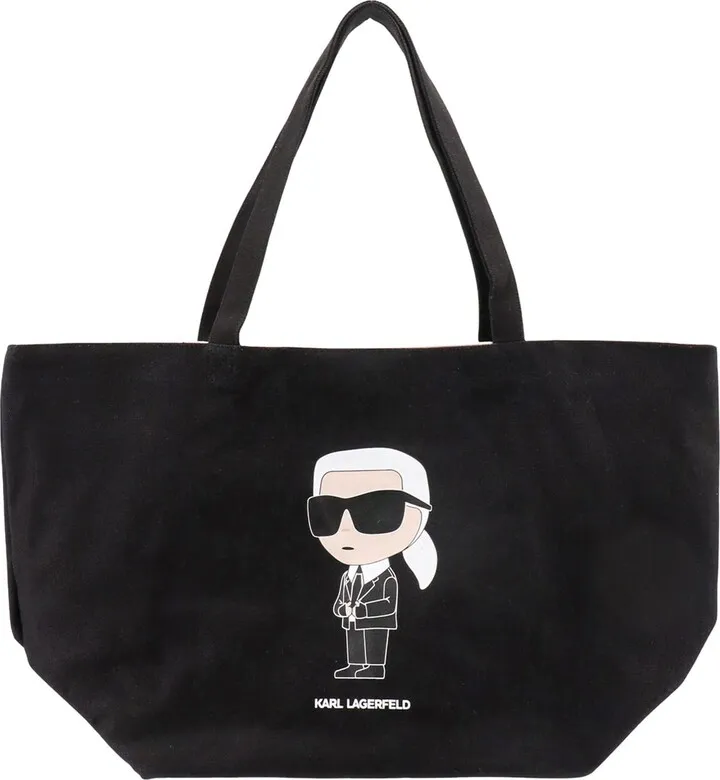 Recycled material shopping bag with iconic print