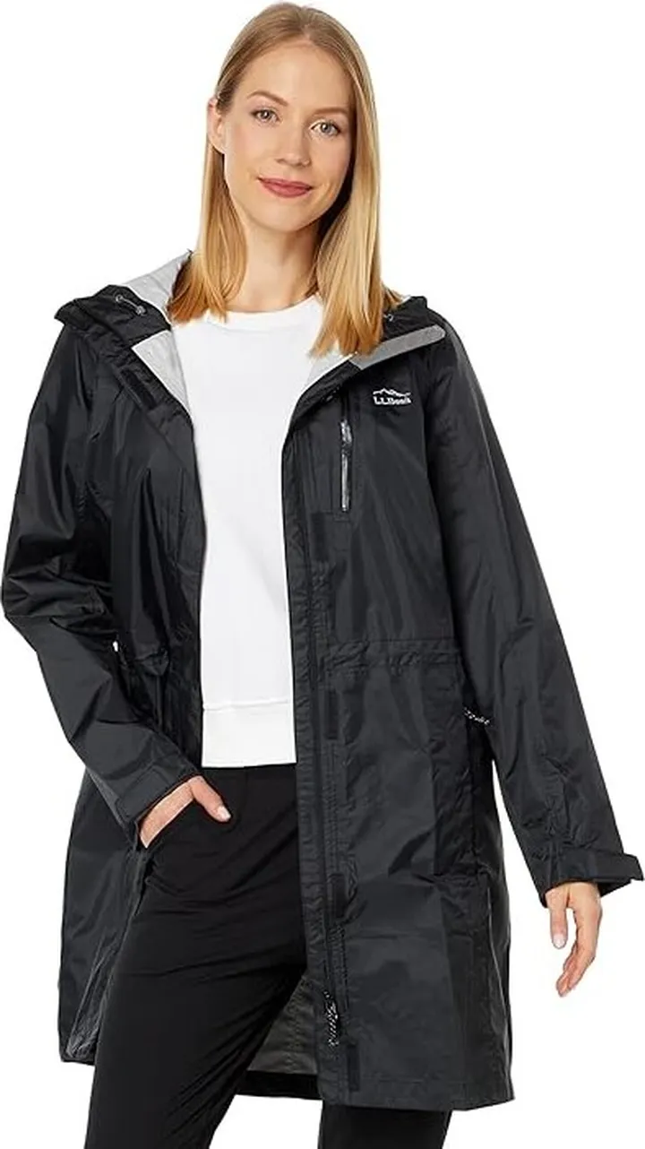 L.L.Bean Petite Trail Model Raincoat (Black) Women's Clothing