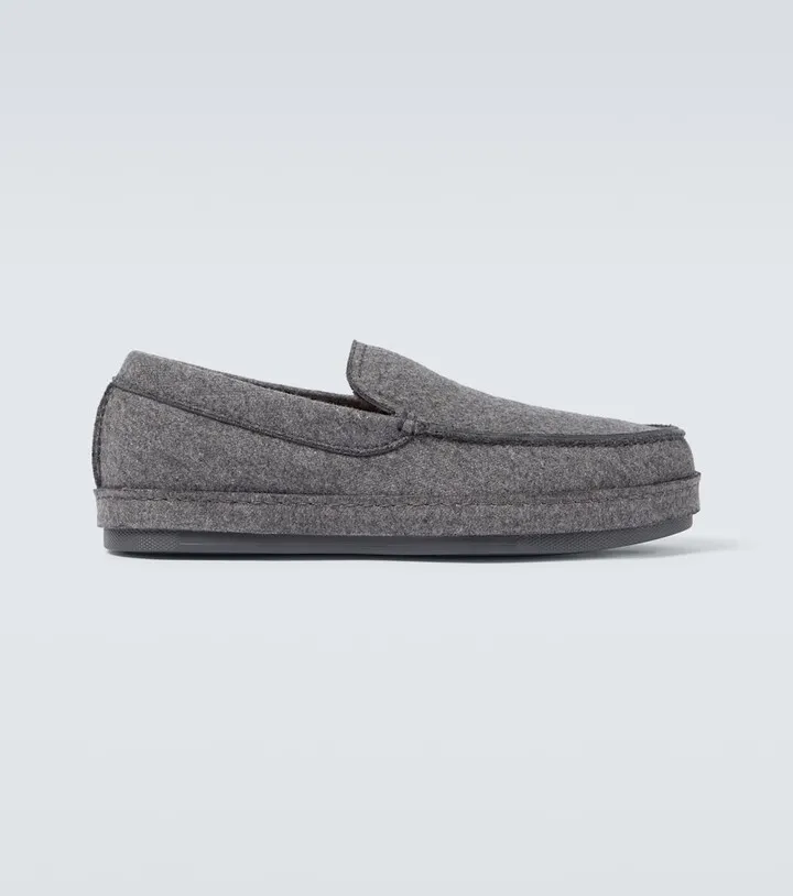 Wool slippers