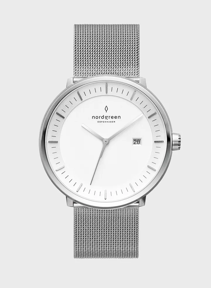 Casual Round Analog Watch
