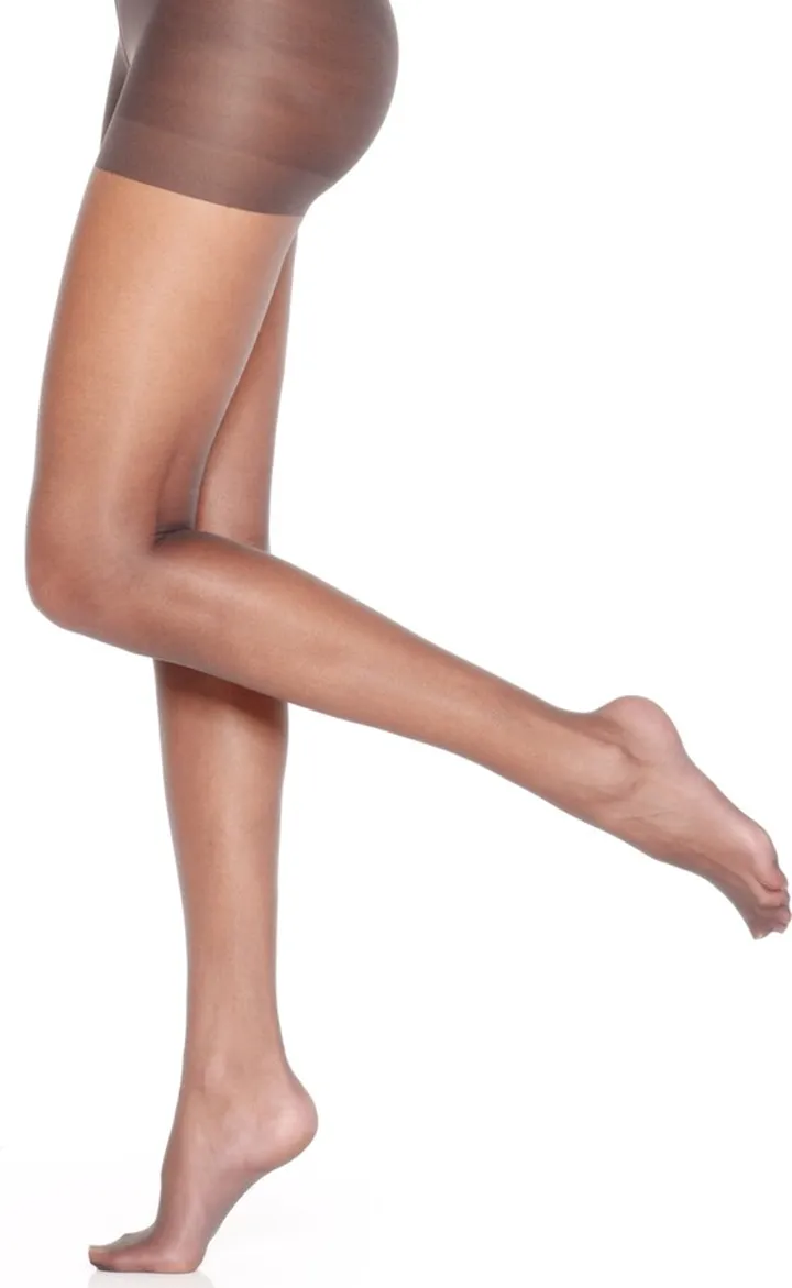 Hanes Silk Reflections Ultra Sheer Control Top Run Resistant Pantyhose
