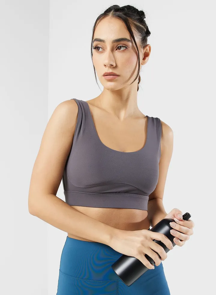 Padded Scoop Detail Sports Bra