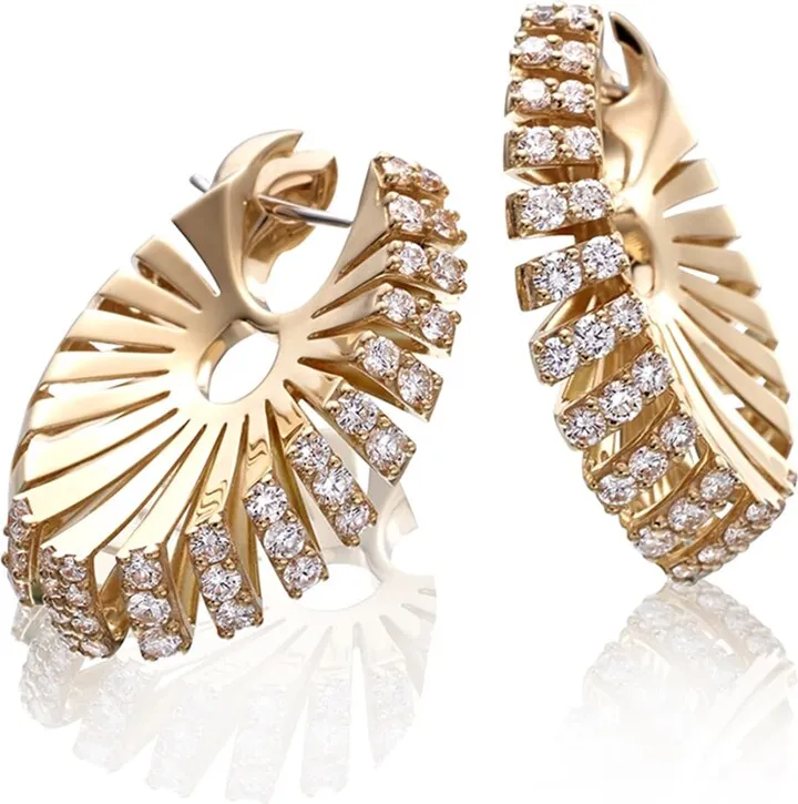 Ventaglio 18k Yellow Gold Diamond Hoop Earrings