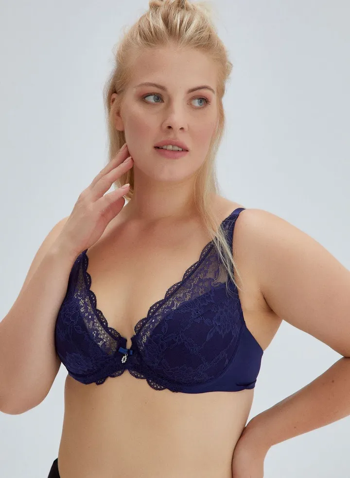 Lace Detail Bra