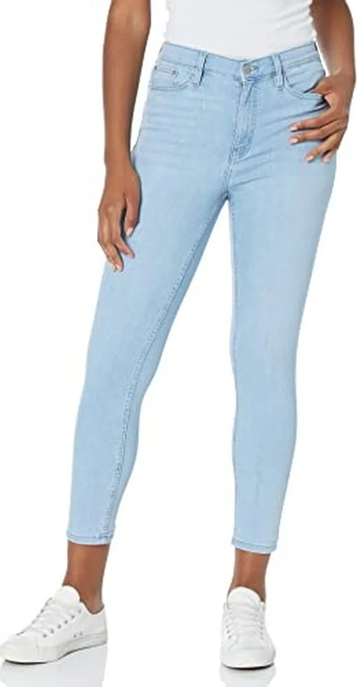 Calvin Klein Women's Hi Rise Skinny Whisper Soft Denim