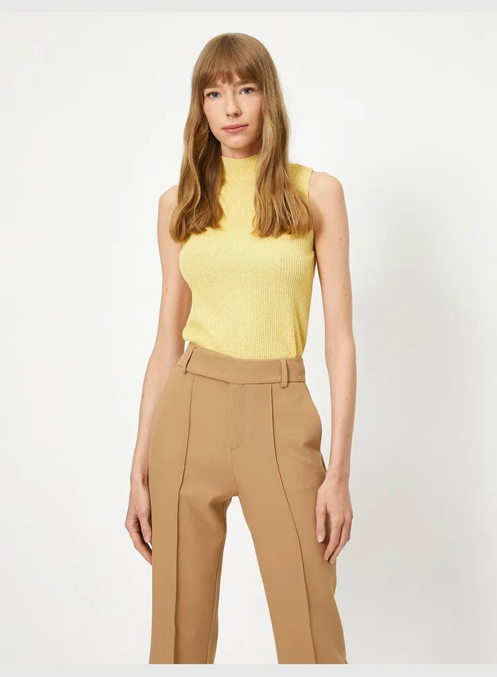 Sleeveless Jumper