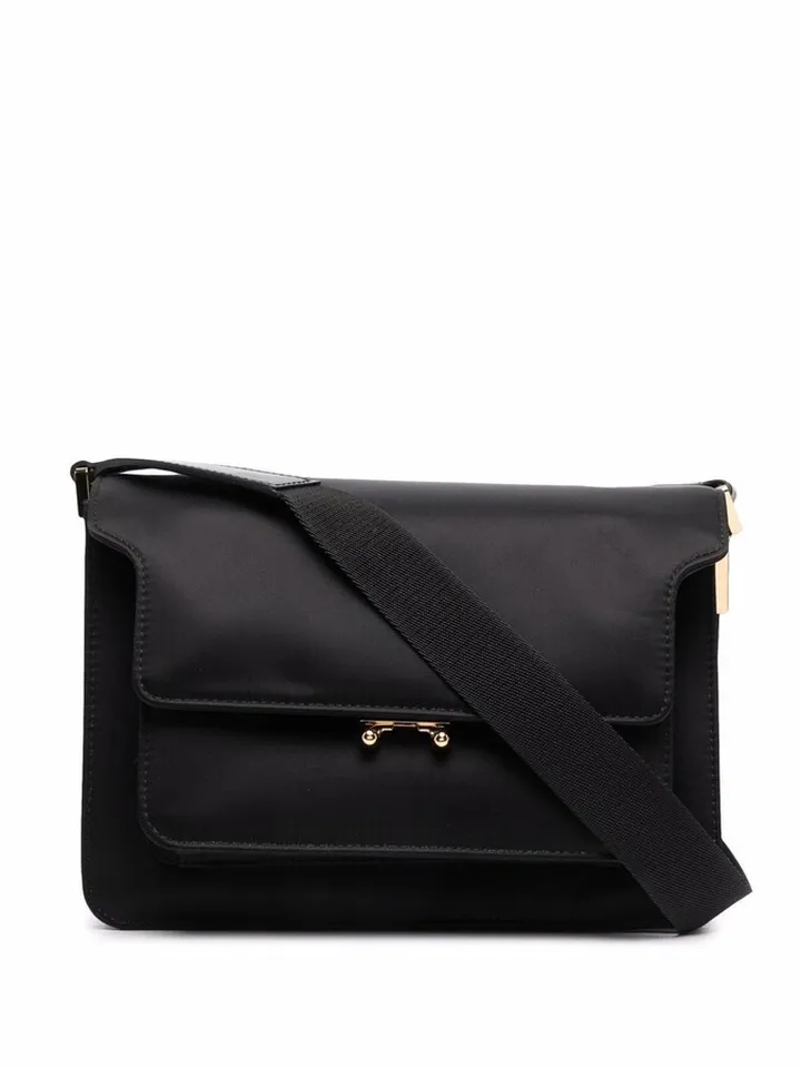 Trunk shoulder bag