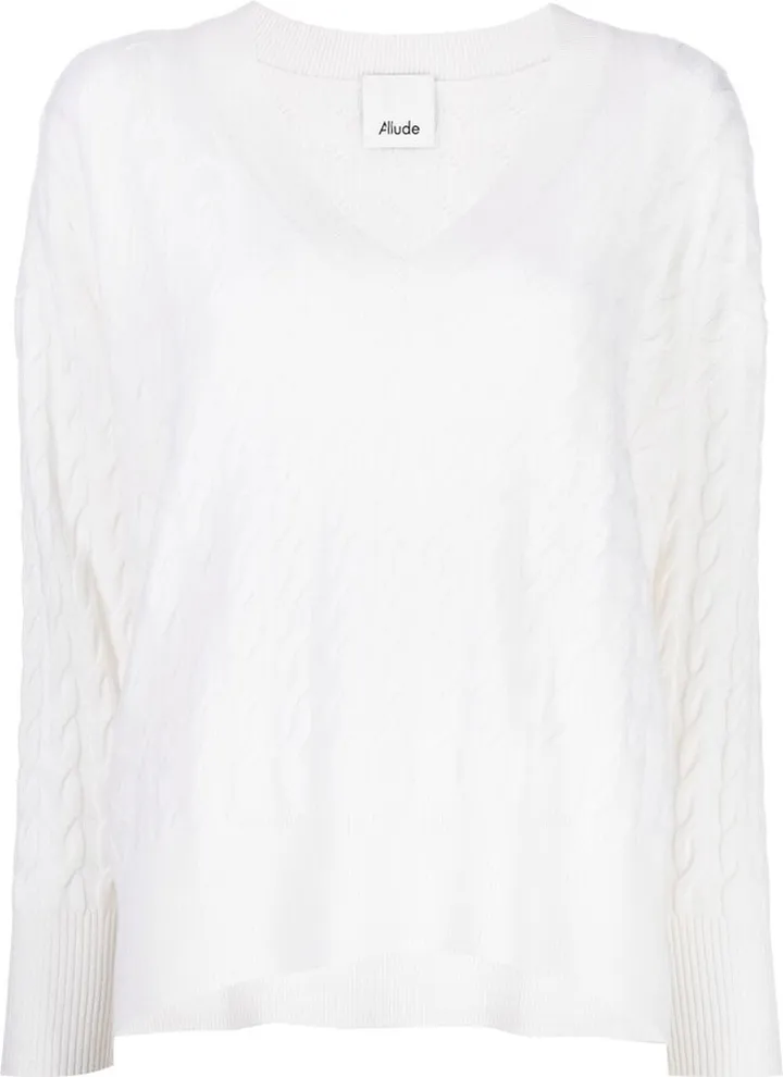 V-neck cable-knit jumper