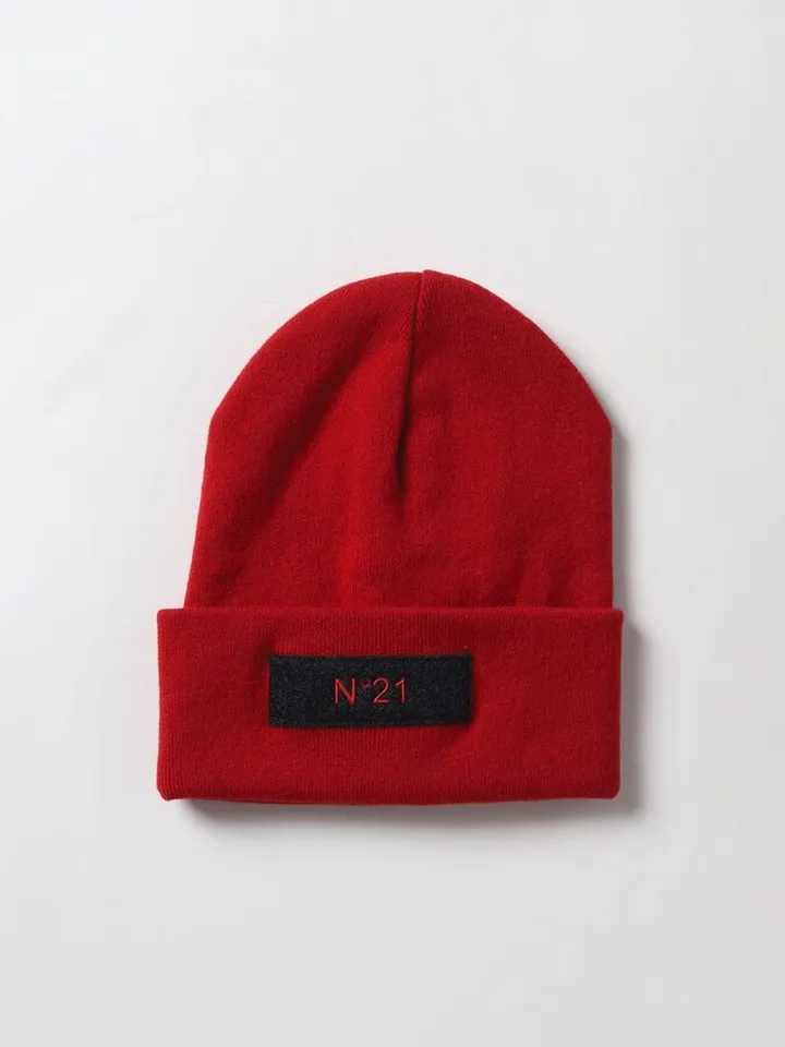 Hat men N° 21