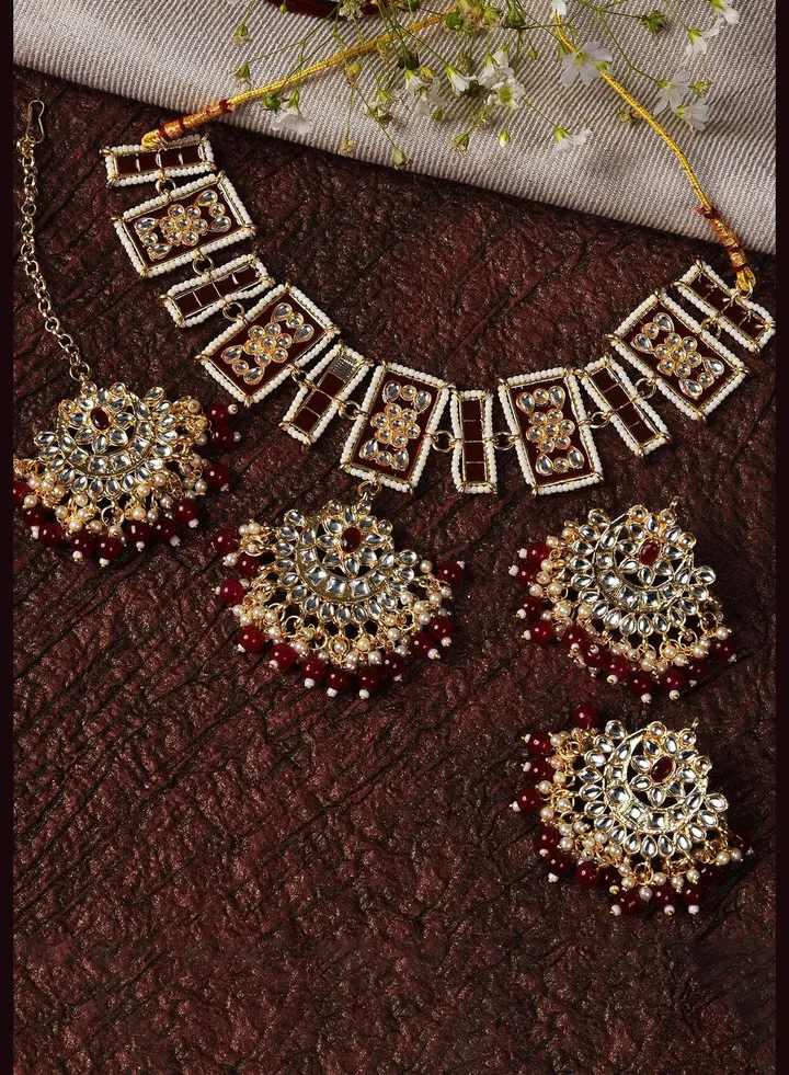 Gold Plated Kundan Beaded Necklace, Earrings and Maang Tikka Set