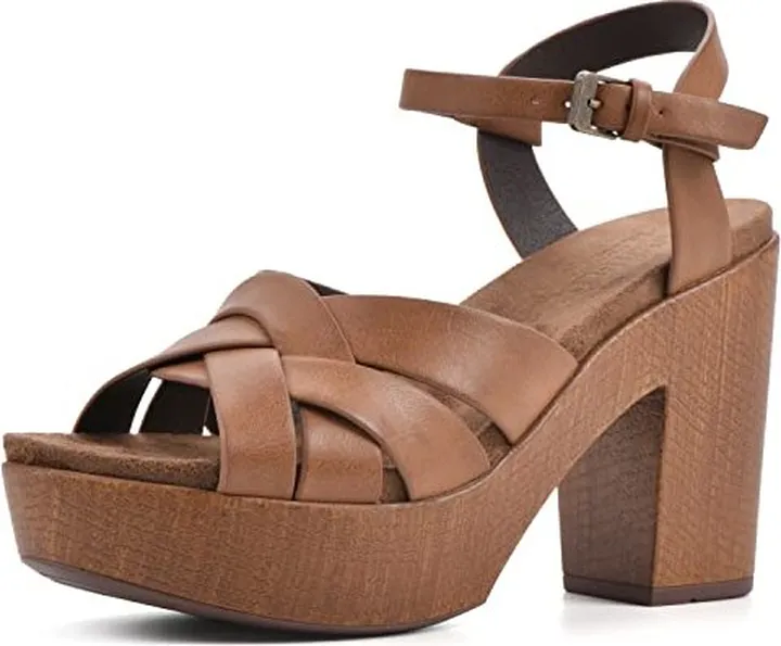 WHITE MOUNTAIN Women's Achiever Platform Clog