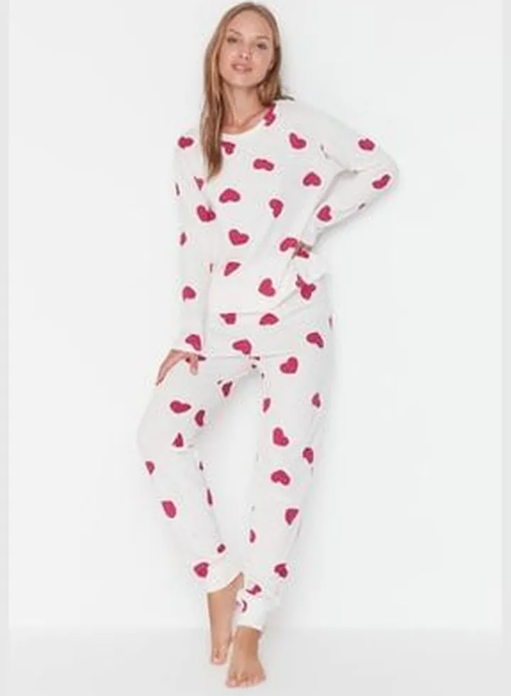 Ecru 100% Cotton Heart T-shirt-Jogger Knitted Pajamas Set