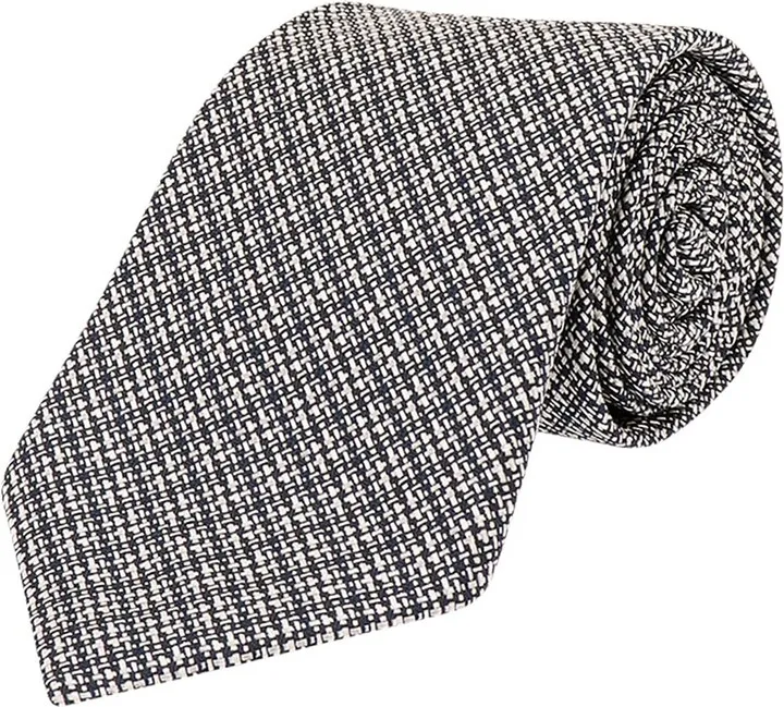 Silk tie
