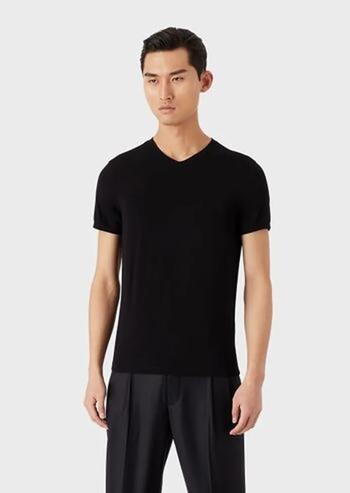 Icon V-neck T-shirt in stretch viscose jersey