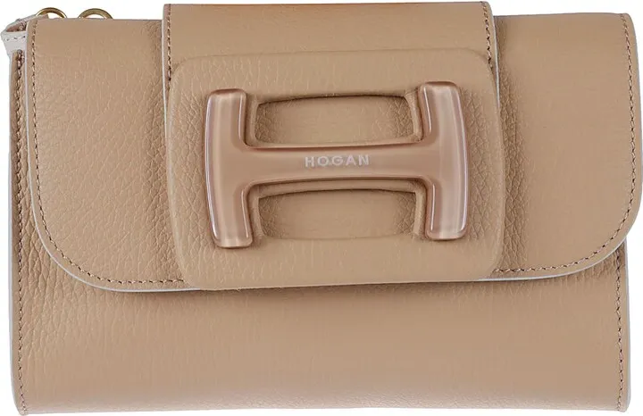 H Envelope Shoulder Bag