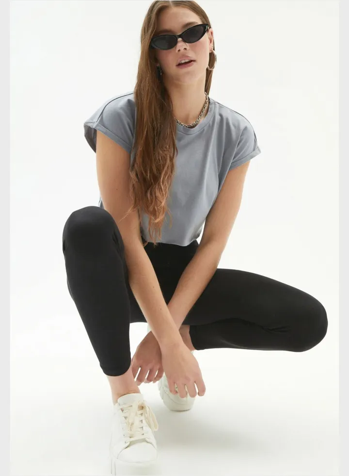 Crew Neck Crop T-Shirt