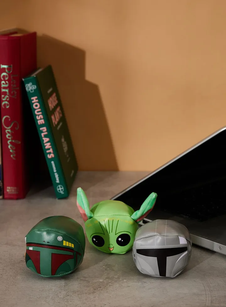 The Mandalorian Juggling Balls