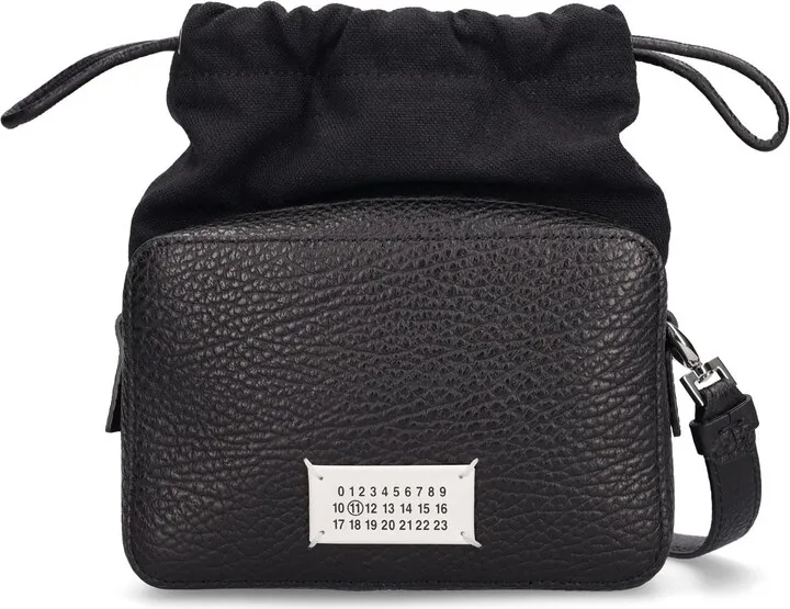 Small 5ac grained leather camera bag