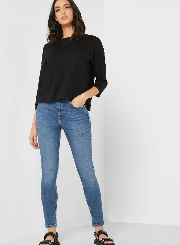 Sculpted Skinny Jeans