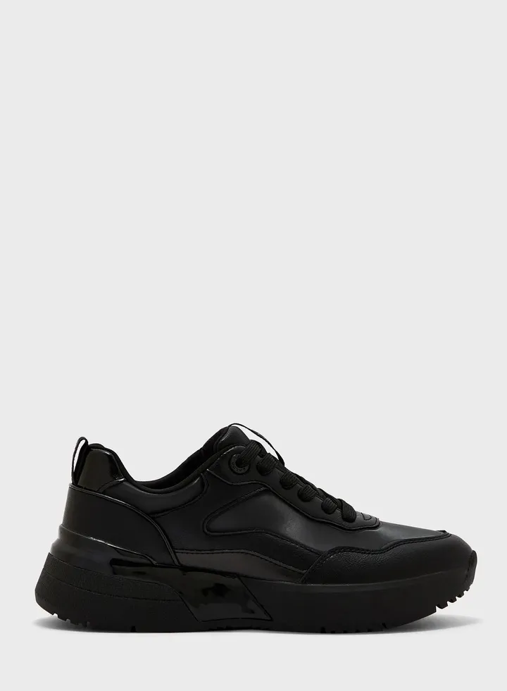 Appier Low Top Sneakers