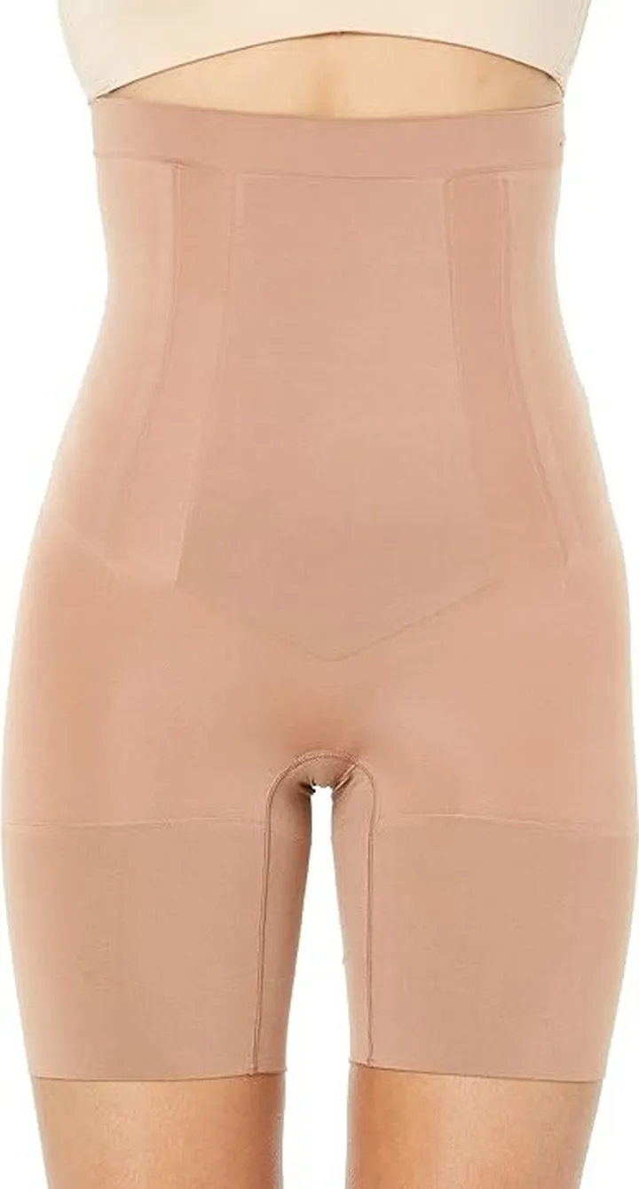 Spanx SPANX Shapewear for Women Oncore High-Waisted Mid-Thigh Short (Cafe Au Lait) Women's Underwear