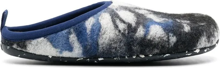 slip-on Wabi slippers