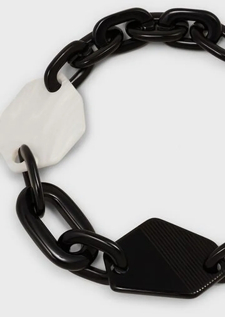 Choker chain necklace with plexiglass stones