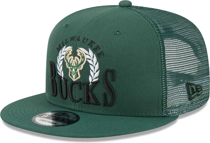 Men's New Era Hunter Green Milwaukee Bucks Bold Laurels 9FIFTY Snapback Hat