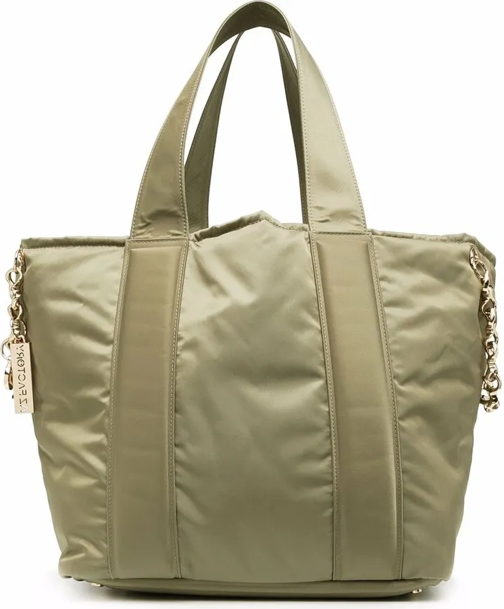 Hugging chain-trim tote