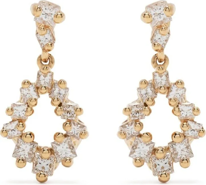 18kt yellow gold Pear Shaped diamond drop earrings