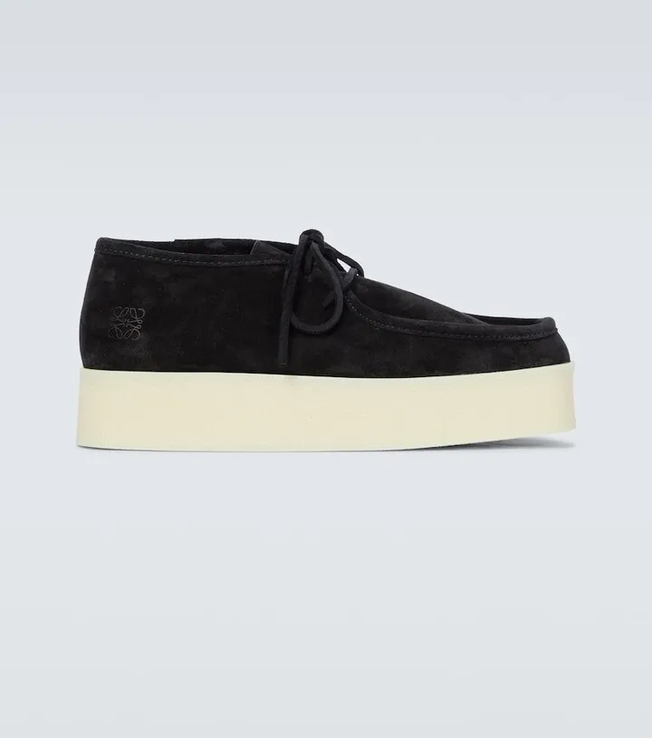 Wedge lace-up shoes