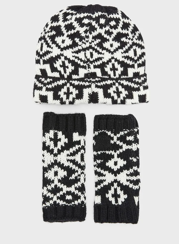 Knitted Fair Isle Hat & Gloves Gift Set
