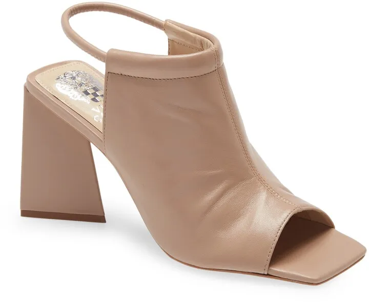 Avangila Leather Pump