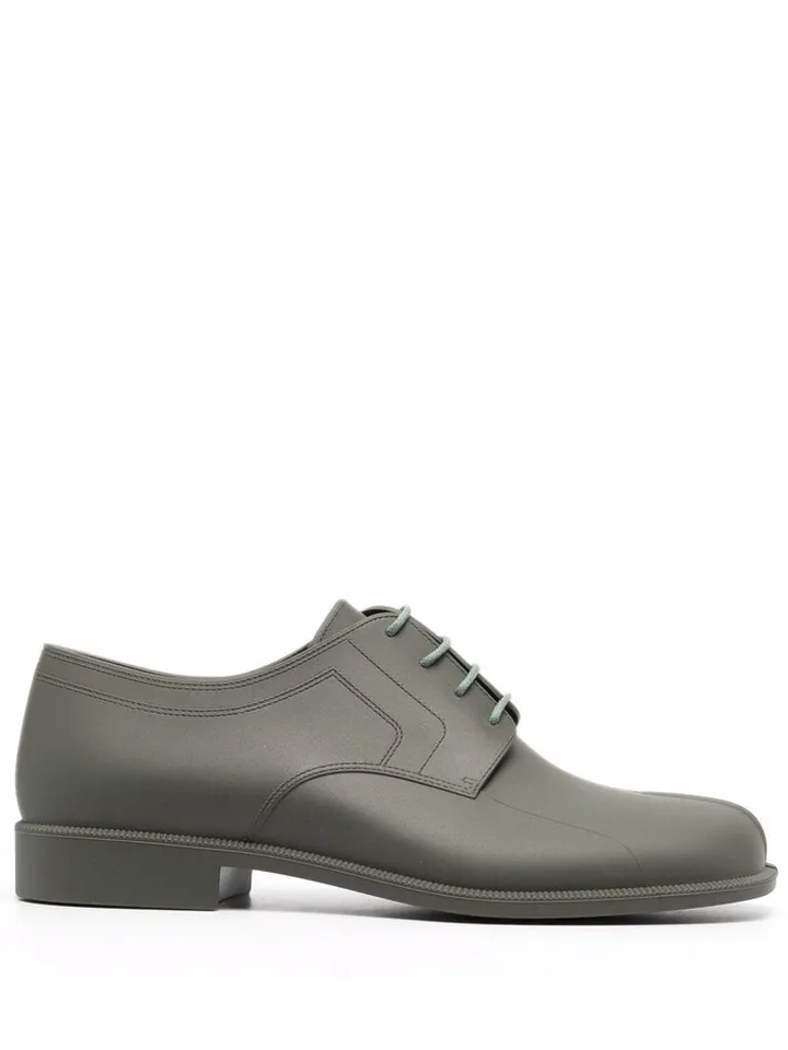 Tabi lace-up shoes