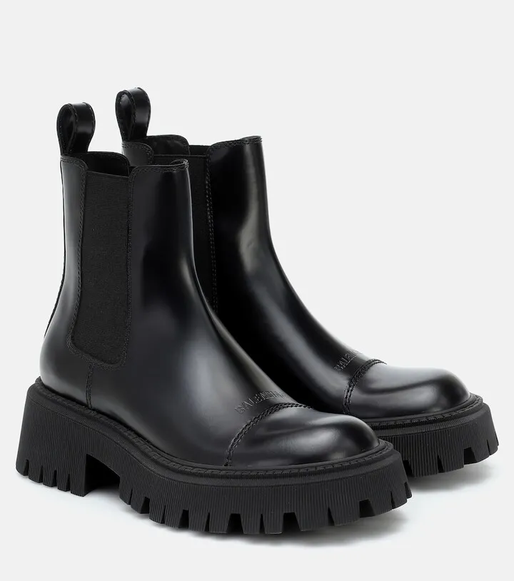 Tractor leather Chelsea boots