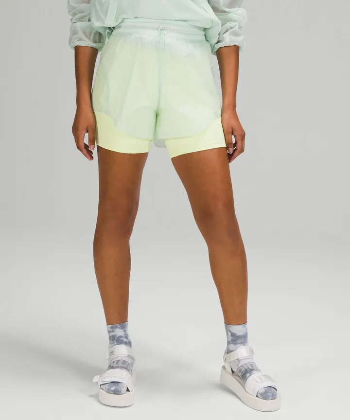 Step Out High-Rise Shorts 3"