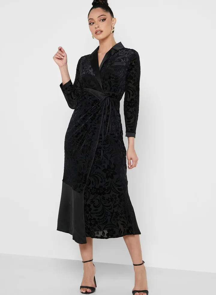 Embroidered Detail Dress