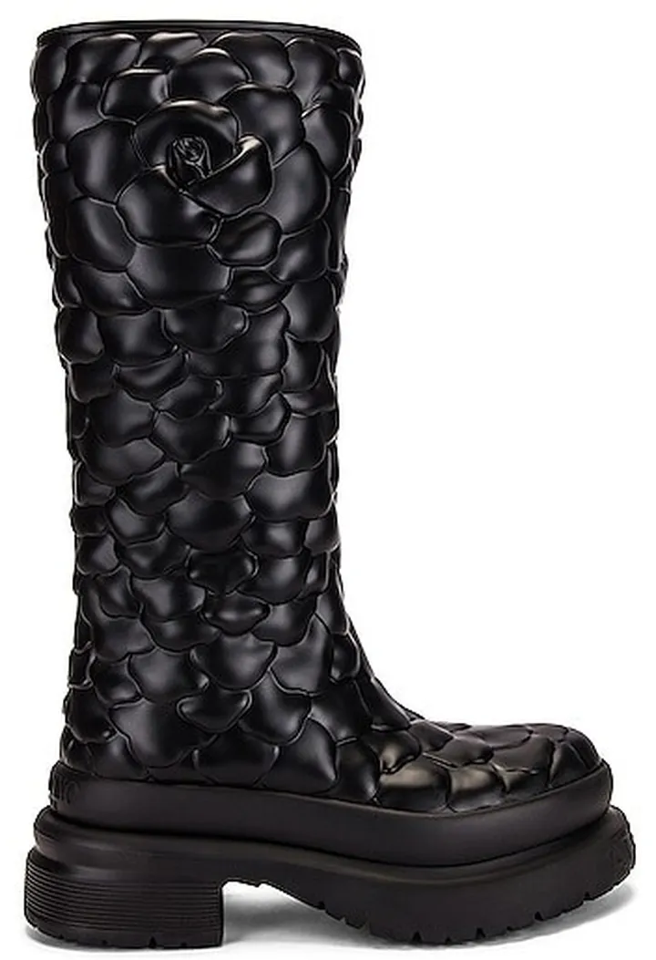 Valentino Garavani Atelier Rainboots in Black